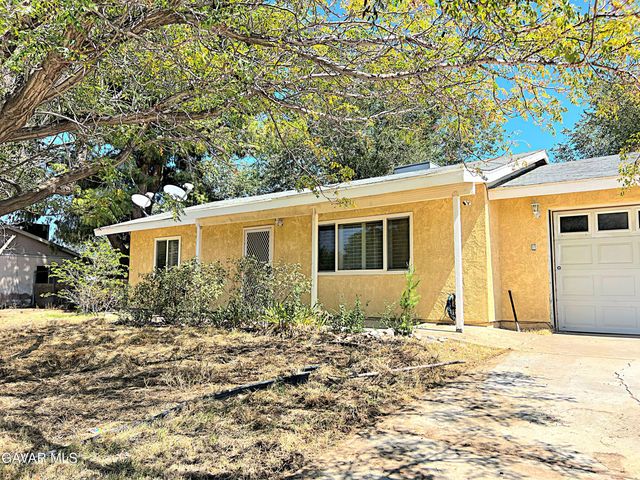 38510 E 159th Street, Palmdale, CA 93591