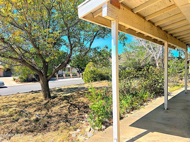 38510 E 159th Street, Palmdale, CA 93591