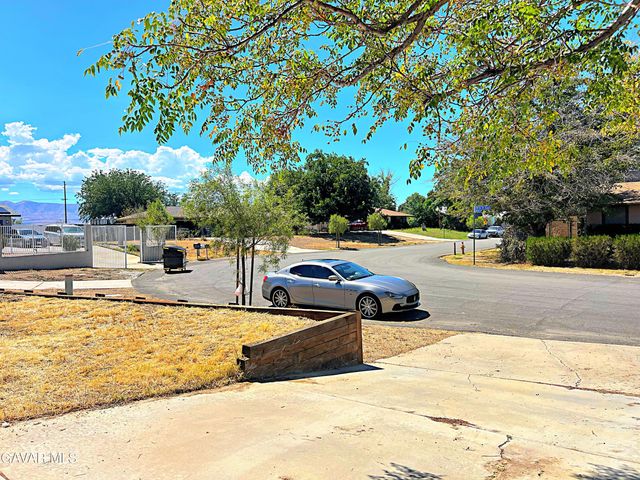 38510 E 159th Street, Palmdale, CA 93591