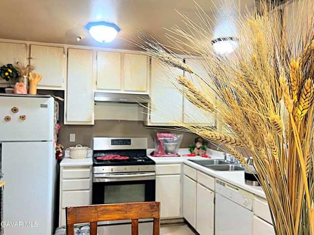 38510 E 159th Street, Palmdale, CA 93591