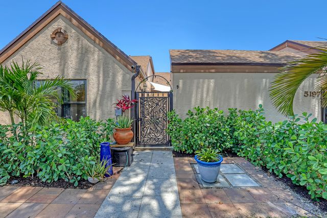 5203 Peppercorn Street, Palm Beach Gardens, FL 33418