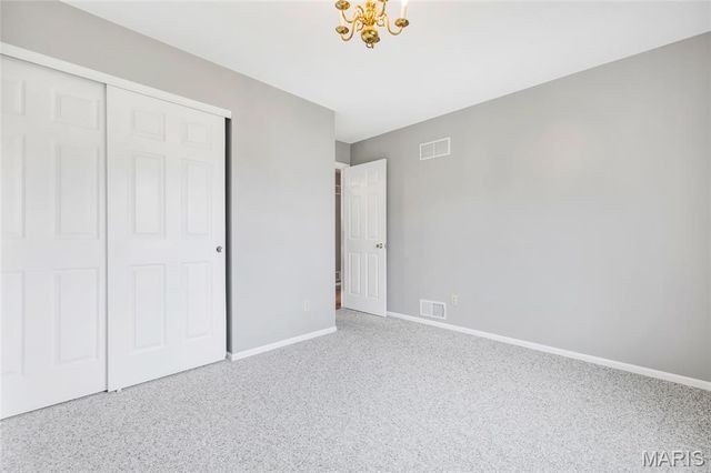 4529 Briargate Drive, St Charles, MO 63304