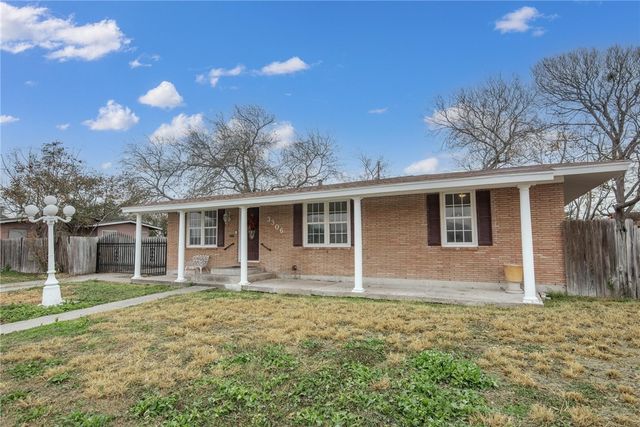 3306 Norton St, Corpus Christi, TX 78411