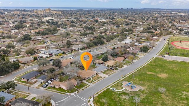 3306 Norton St, Corpus Christi, TX 78411