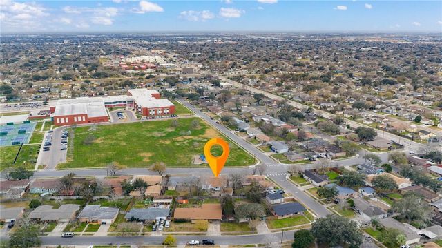 3306 Norton St, Corpus Christi, TX 78411