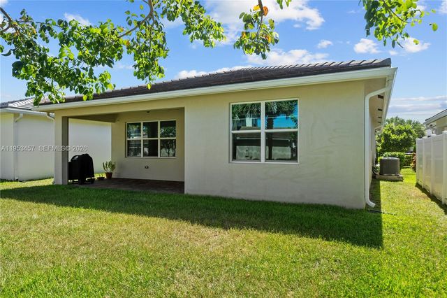 4256 Marina Way, Deerfield Beach, FL 33064