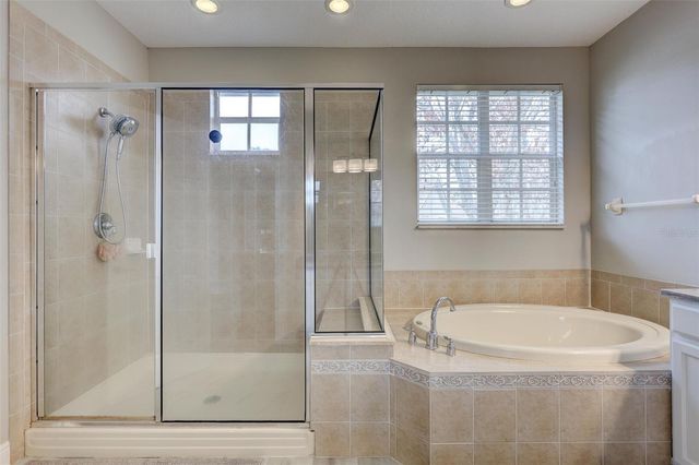 14510 MIRABELLE VISTA CIRCLE, Tampa, FL 33626