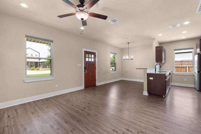 244 Western Ave, Bertram, TX 78605