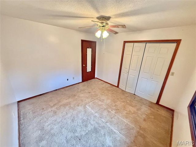 10289 Highway J, Perryville, MO 63775