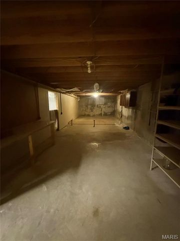 10289 Highway J, Perryville, MO 63775