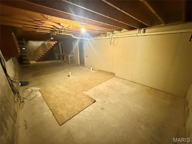 10289 Highway J, Perryville, MO 63775