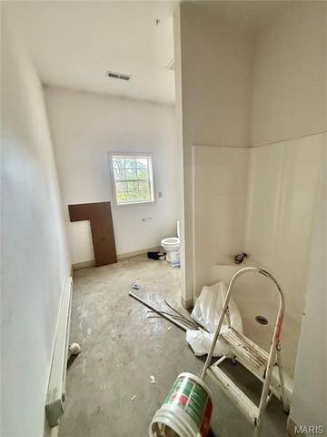 10289 Highway J, Perryville, MO 63775