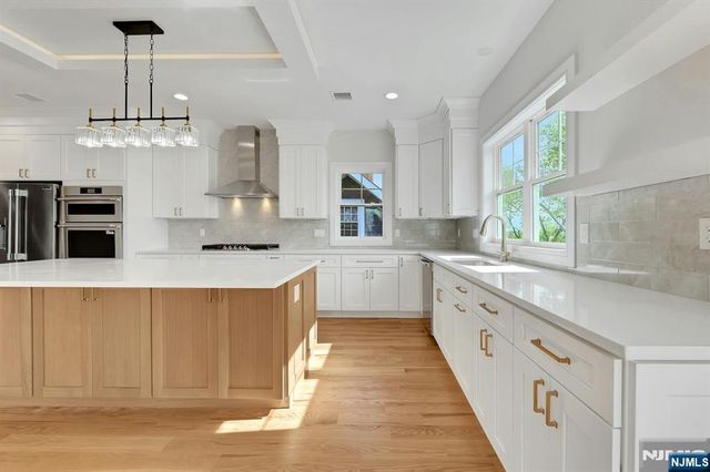 30-32 Centre Street, Nutley, NJ 07110