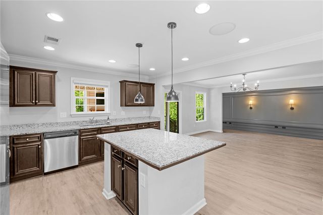 1237 Madden Bridge Road, Central, SC 29630