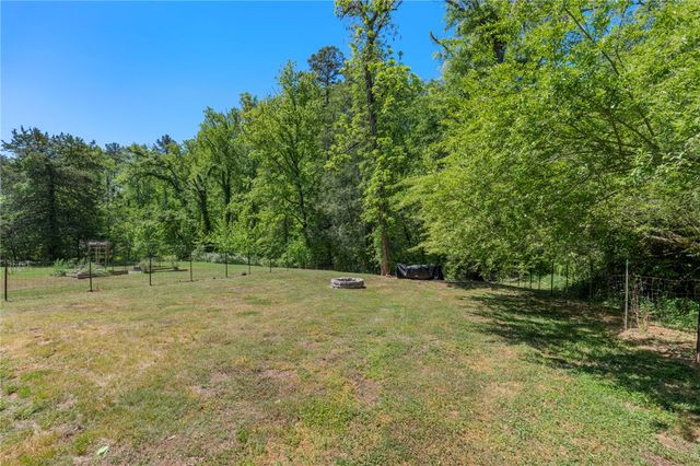 1237 Madden Bridge Road, Central, SC 29630
