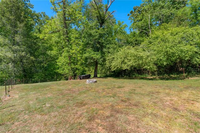 1237 Madden Bridge Road, Central, SC 29630