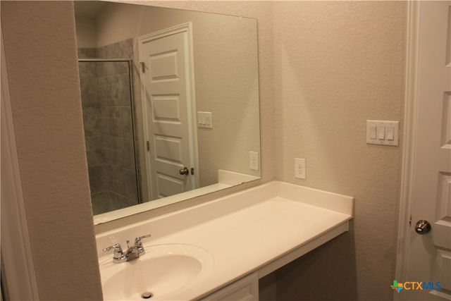 233 Mossberg Way, New Braunfels, TX 78130