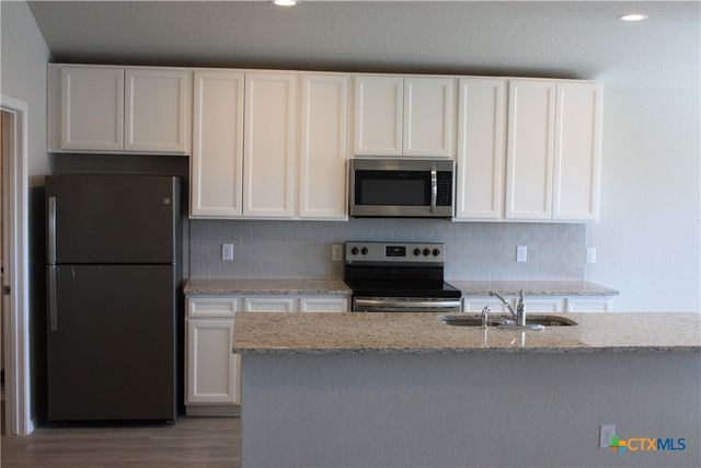 233 Mossberg Way, New Braunfels, TX 78130