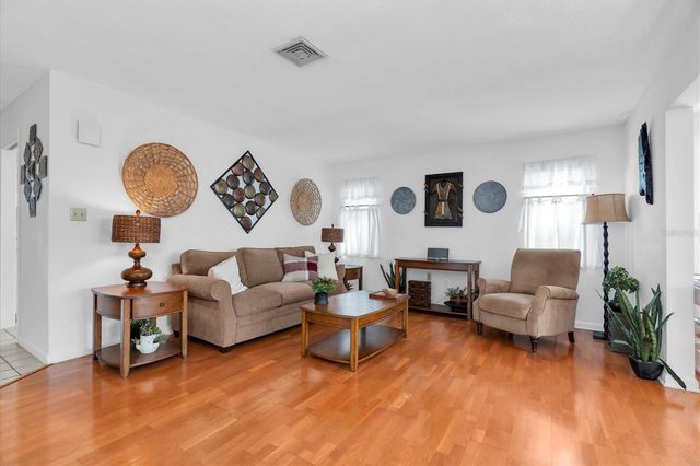 3528 SILVER PINE COURT 89, Sarasota, FL 34231