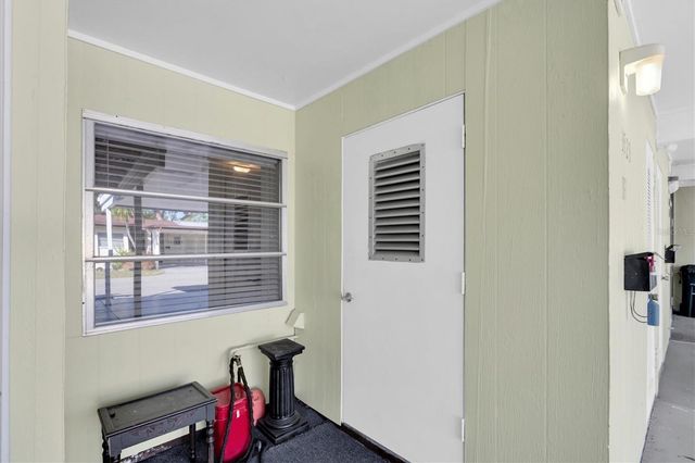 3528 SILVER PINE COURT 89, Sarasota, FL 34231