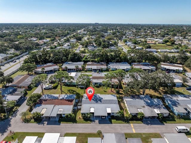 3528 SILVER PINE COURT 89, Sarasota, FL 34231