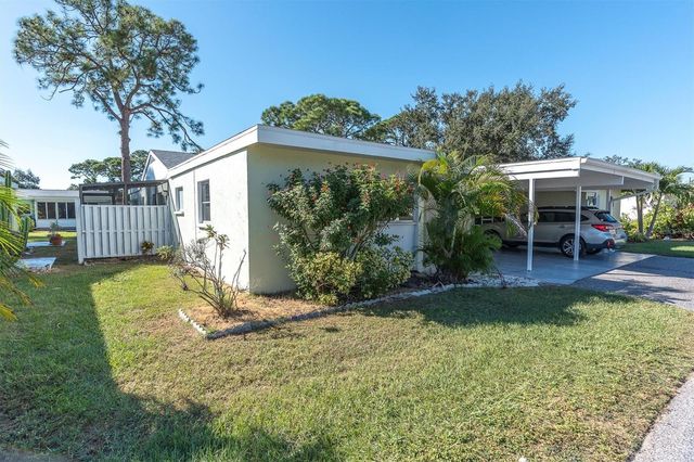3528 SILVER PINE COURT 89, Sarasota, FL 34231