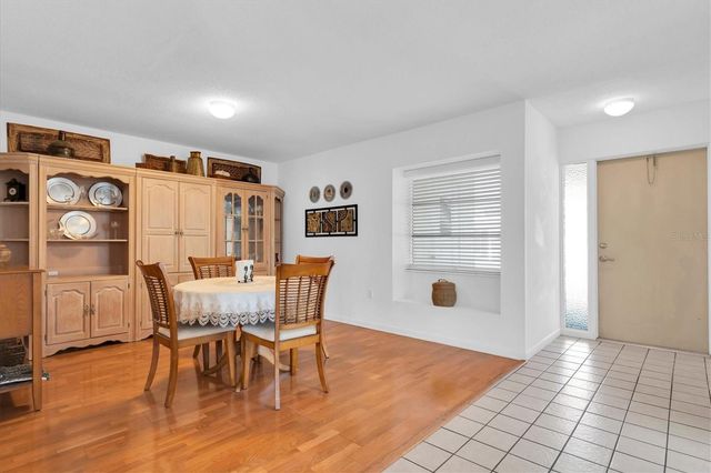 3528 SILVER PINE COURT 89, Sarasota, FL 34231