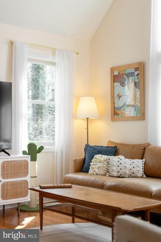 121 WESTMINSTER CT, State College, PA 16803