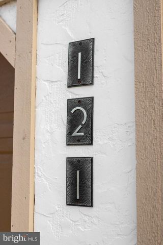 121 WESTMINSTER CT, State College, PA 16803