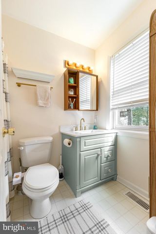 121 WESTMINSTER CT, State College, PA 16803