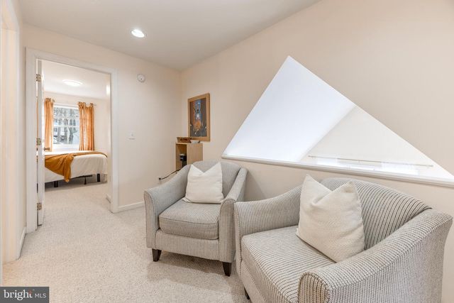 121 WESTMINSTER CT, State College, PA 16803