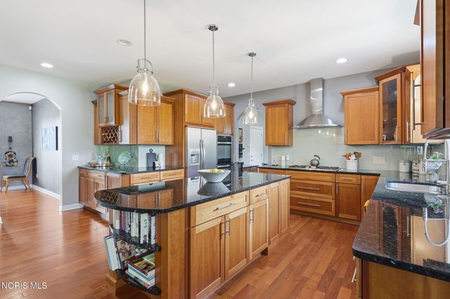 9258 Twin Creek Lane, Sylvania, OH 43560