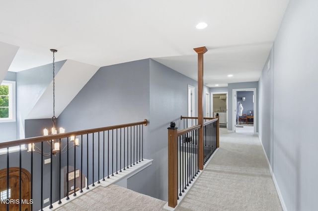 9258 Twin Creek Lane, Sylvania, OH 43560