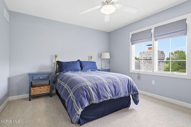 9258 Twin Creek Lane, Sylvania, OH 43560