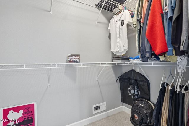 9258 Twin Creek Lane, Sylvania, OH 43560