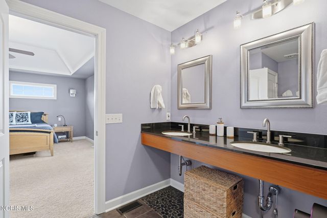 9258 Twin Creek Lane, Sylvania, OH 43560
