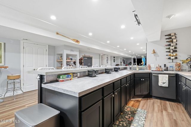 9258 Twin Creek Lane, Sylvania, OH 43560