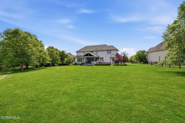9258 Twin Creek Lane, Sylvania, OH 43560