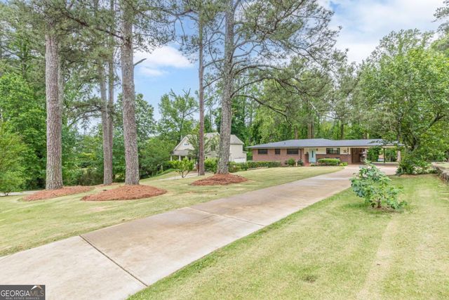 3499 Fairway Drive, College Park, GA 30337