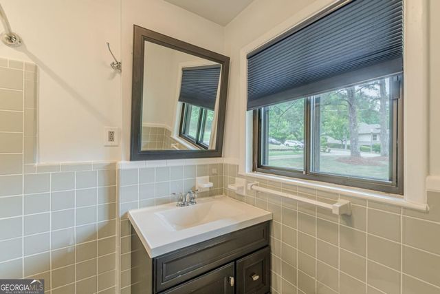 3499 Fairway Drive, College Park, GA 30337