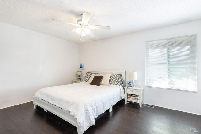 3478 Willis Dr, Napa, CA 94558