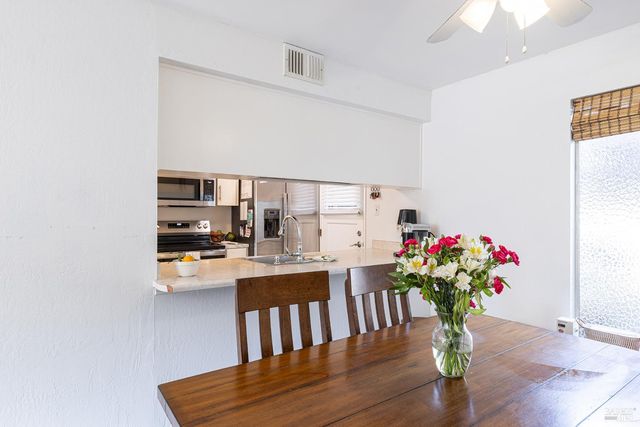 3478 Willis Dr, Napa, CA 94558