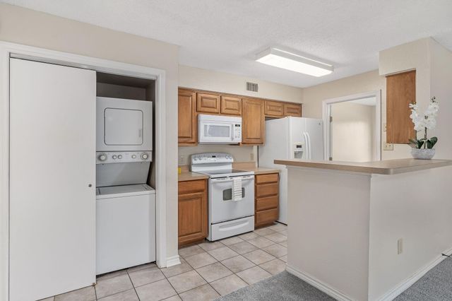 1712 Baird Farm Circle 2106, Arlington, TX 76006