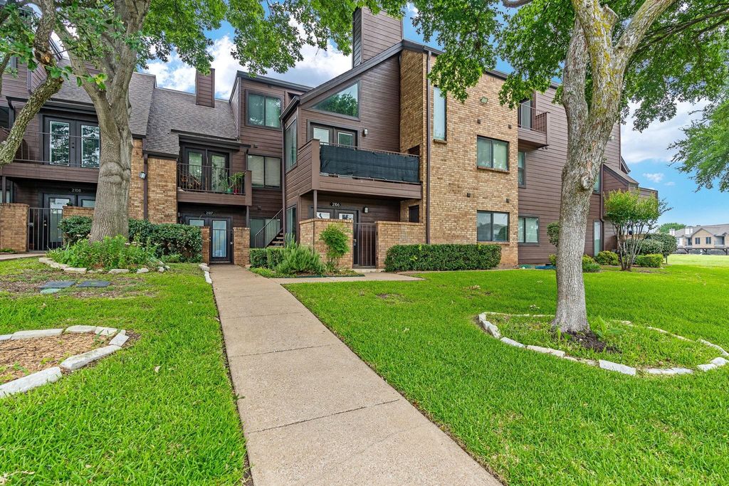 1712 Baird Farm Circle 2106, Arlington, TX 76006