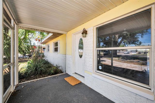 2765 STATE ROAD 590, Clearwater, FL 33759