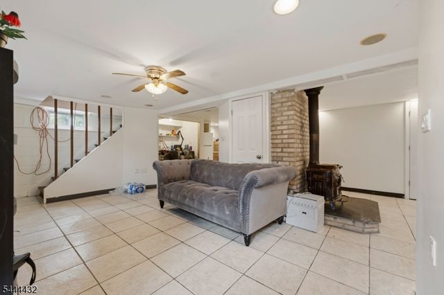 328 W Inman Ave, Rahway City, NJ 07065