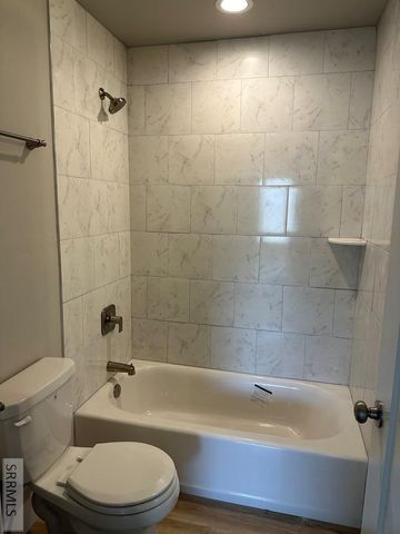 6187 Arapahoe, Pocatello, ID 83204