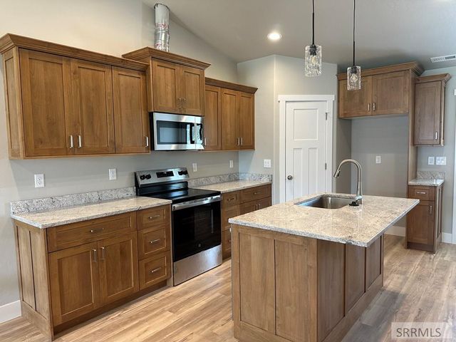 6187 Arapahoe, Pocatello, ID 83204