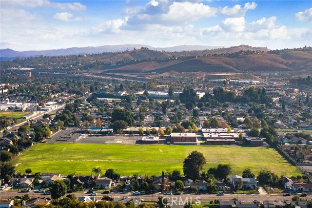 640 W Grand Avenue, Pomona, CA 91766