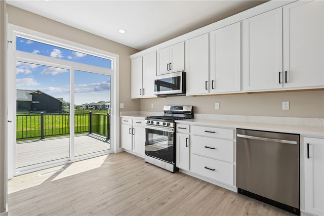 1426 Echo Ridge Ln, Marion, IA 52302